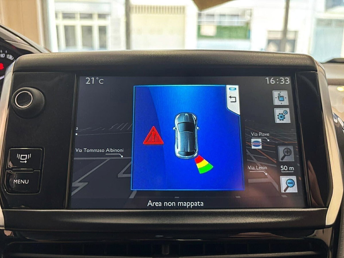 Peugeot 2008 e-HDi 92 CV Stop&Start ETG6 Allure (16)