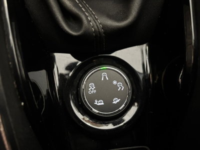 Peugeot 2008 e-HDi 92 CV Stop&Start ETG6 Allure (18)