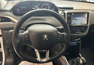 Peugeot 2008 e-HDi 92 CV Stop&Start ETG6 Allure (19)