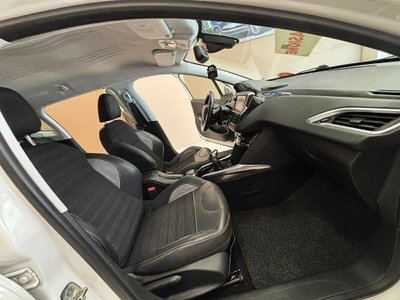 Peugeot 2008 e-HDi 92 CV Stop&Start ETG6 Allure (8)