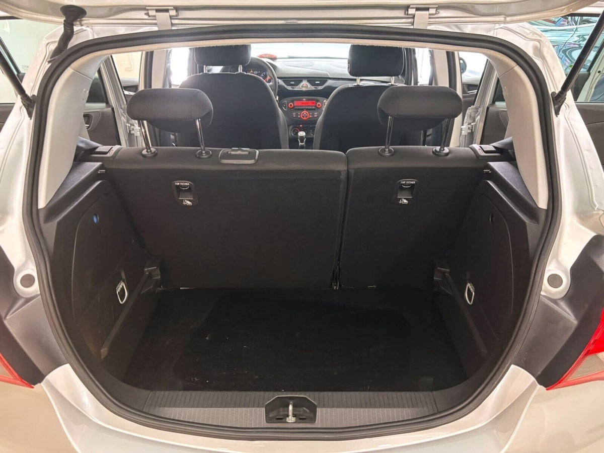 Opel Corsa Coupé 1.4 90CV GPL Tech n-Joy (10)