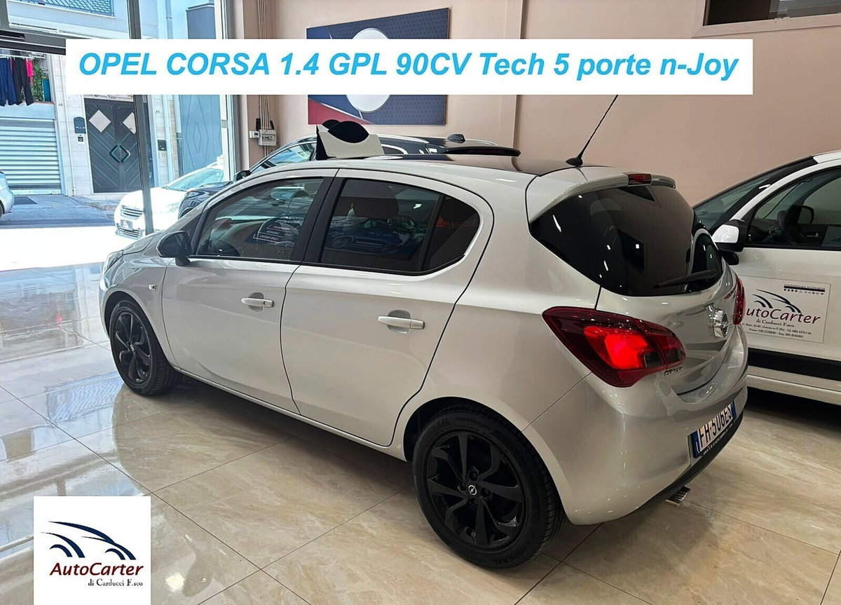 Opel Corsa Coupé 1.4 90CV GPL Tech n-Joy (6)
