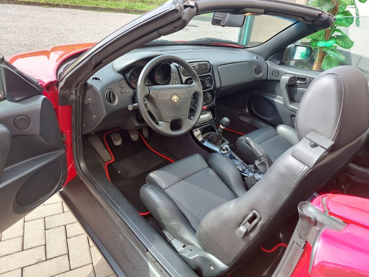 Alfa Romeo Gtv 3.0i V6 24V cat (11)