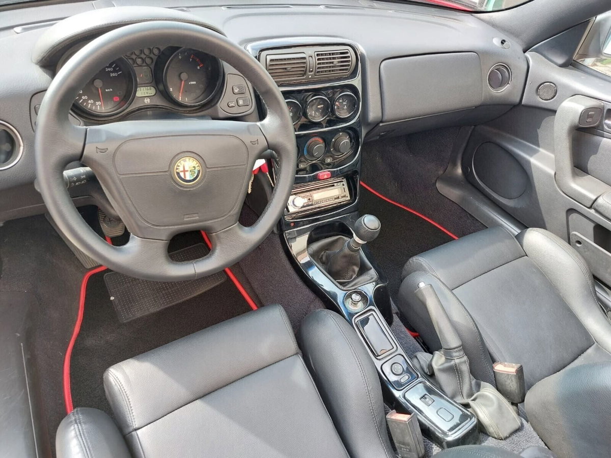Alfa Romeo Gtv 3.0i V6 24V cat (17)