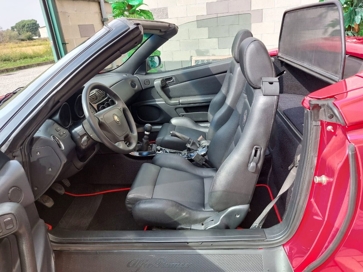 Alfa Romeo Gtv 3.0i V6 24V cat (13)