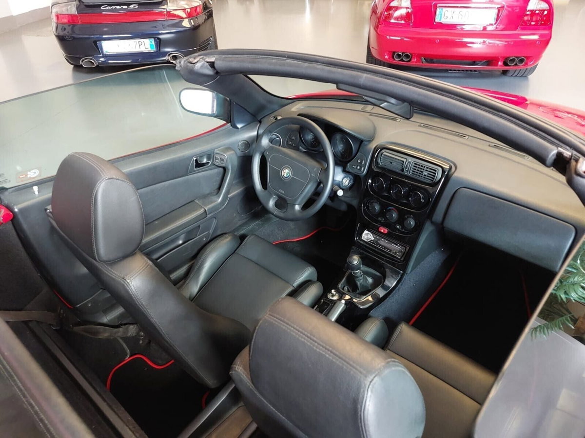 Alfa Romeo Gtv 3.0i V6 24V cat (16)
