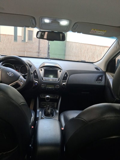 Hyundai ix35 1.7 CRDi 2WD Xpossible (11)