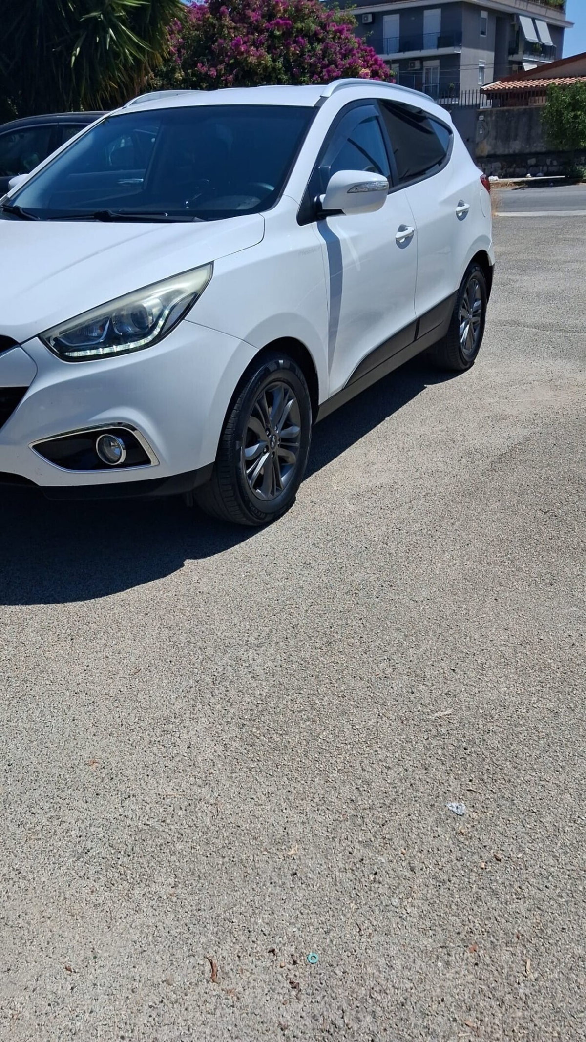Hyundai ix35 1.7 CRDi 2WD Xpossible (2)