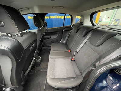 Ford B-Max B-Max 1.4 90 CV GPL Sport (4)