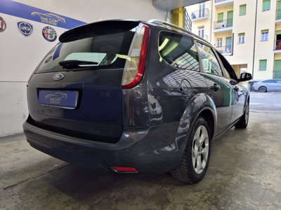 Ford Focus Station Wagon 1.6 (115CV) SW Bz.- GPL Titanium (6)