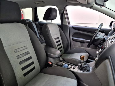 Ford Focus Station Wagon 1.6 (115CV) SW Bz.- GPL Titanium (8)