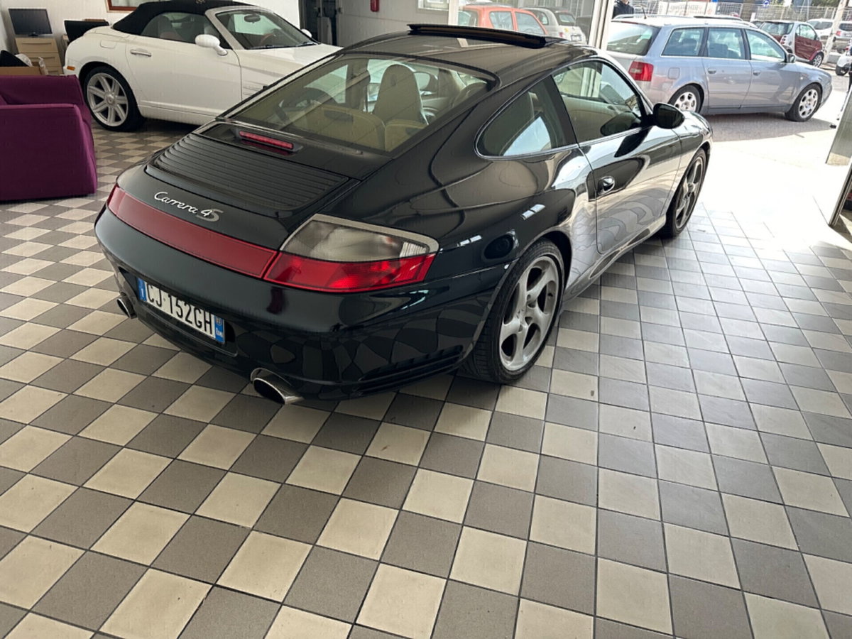 Porsche 911 Coupé Carrera 4S cat (5)