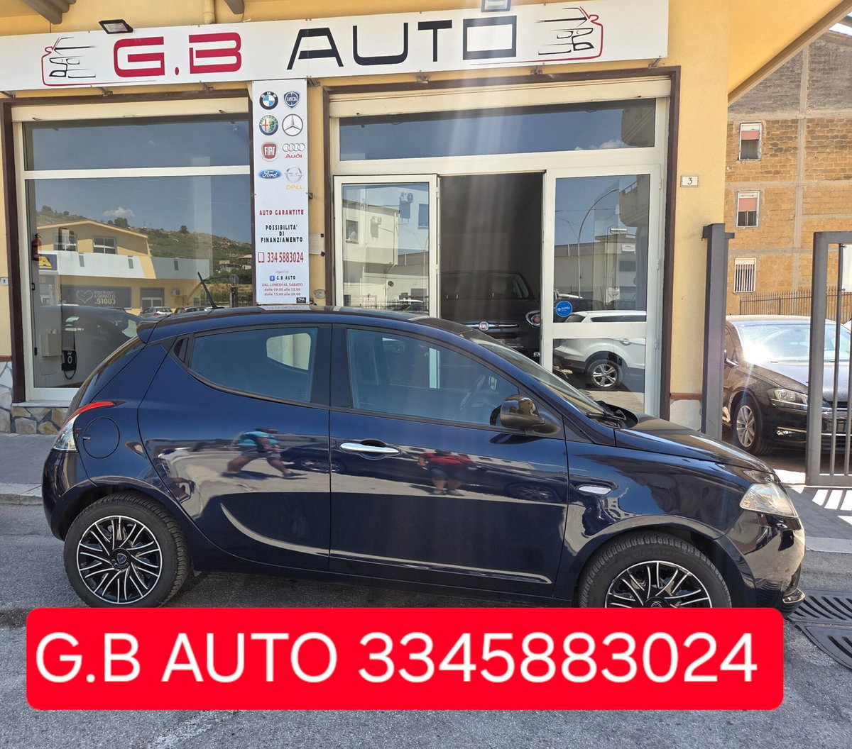 Lancia Ypsilon 1.2 69 CV 5 porte Gold