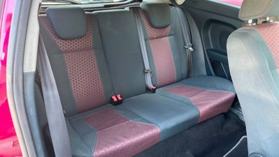Ford Fiesta 1.2 82CV 3 porte (15)