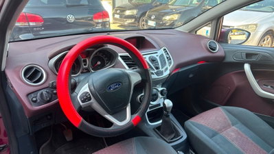 Ford Fiesta 1.2 82CV 3 porte (16)