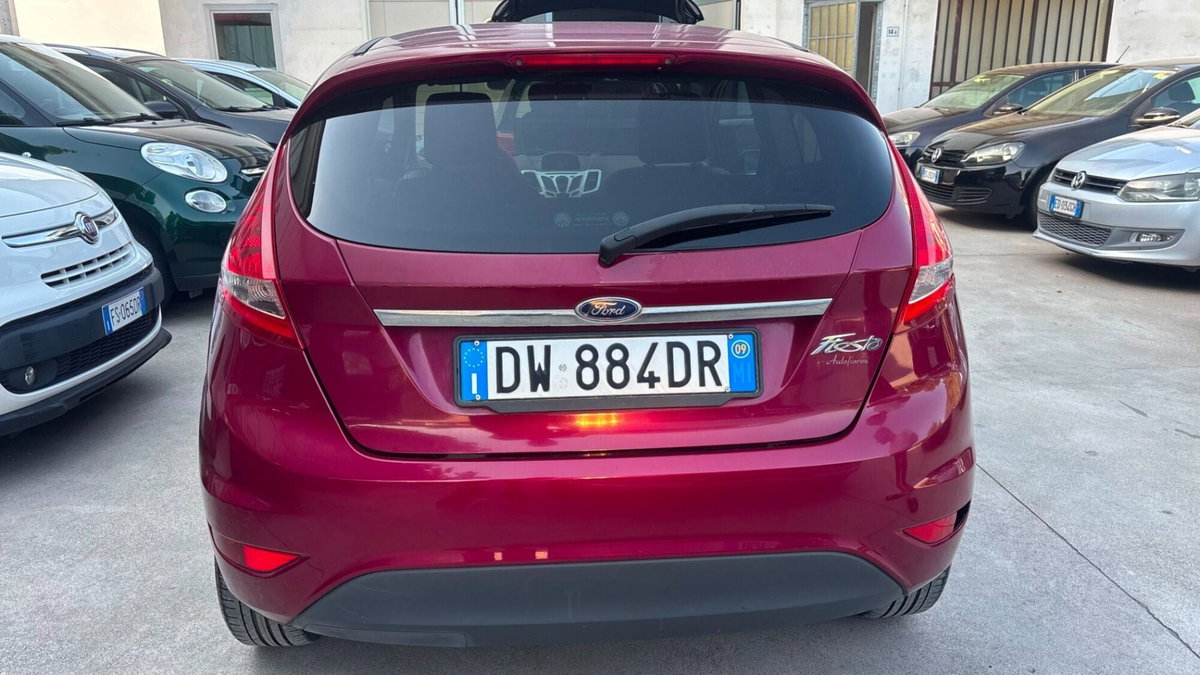 Ford Fiesta 1.2 82CV 3 porte (6)