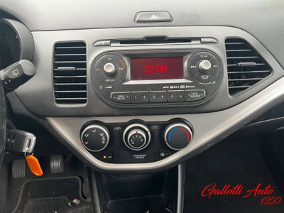 Kia Picanto 1.0 12V 5 porte AMT Style (17)