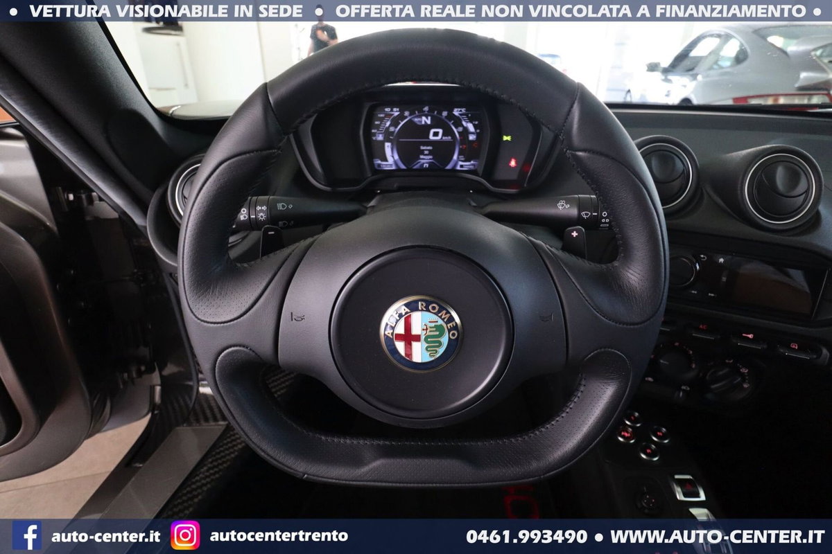 Alfa Romeo 4C Coupé 4C 1750 TBi (12)