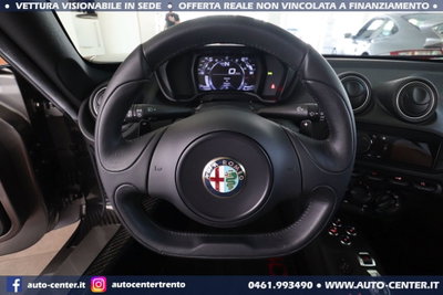 Alfa Romeo 4C Coupé 4C 1750 TBi (12)