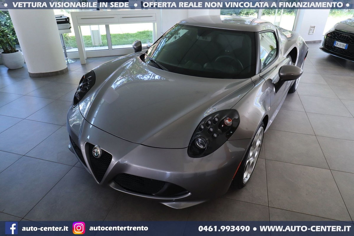 Alfa Romeo 4C Coupé 4C 1750 TBi (17)