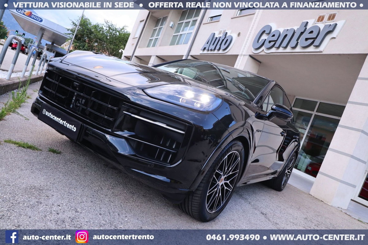 Porsche Cayenne Coupé 3.0 e-hybrid Black Edition tiptronic (8)