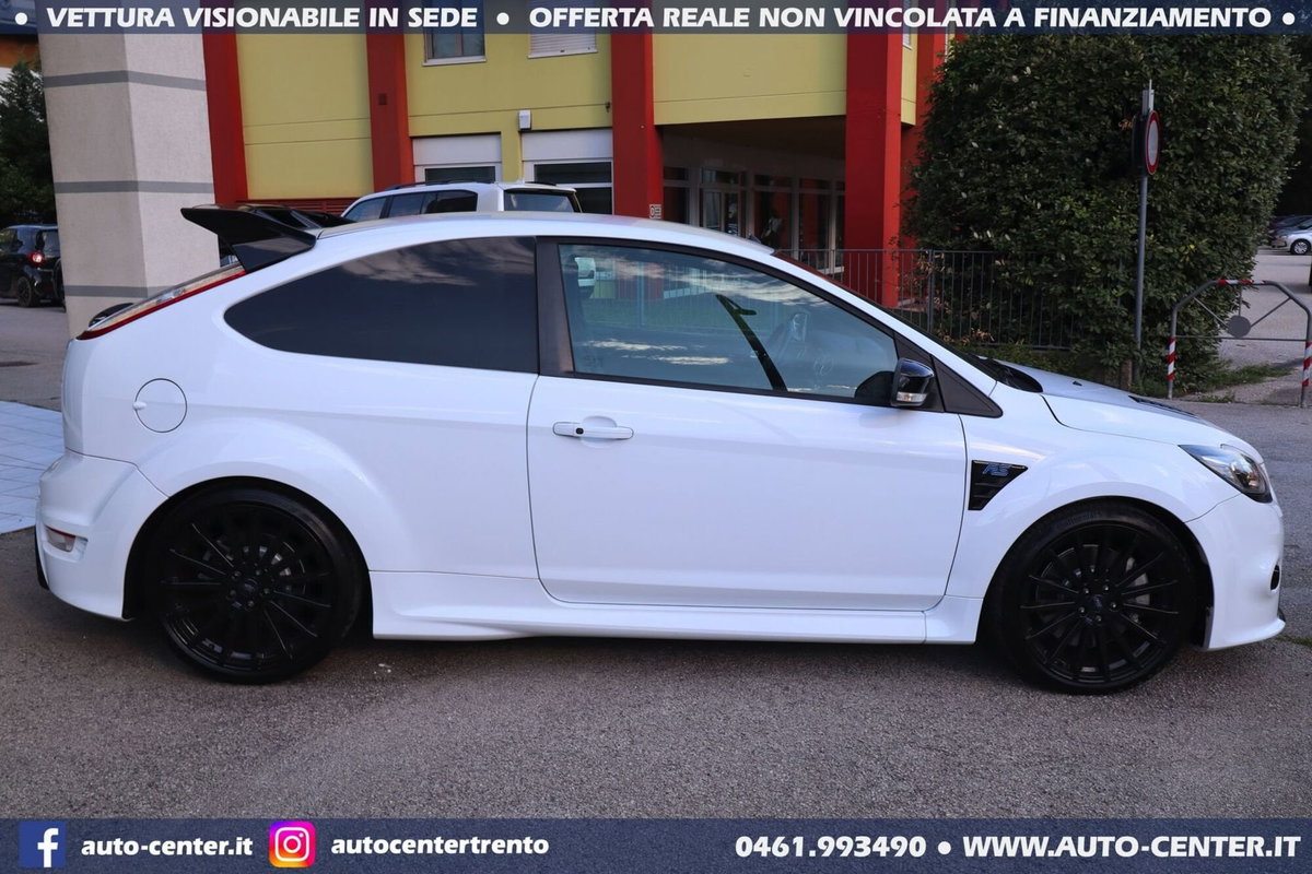 Ford Focus 2.5T (305CV) 3p. RS (5)
