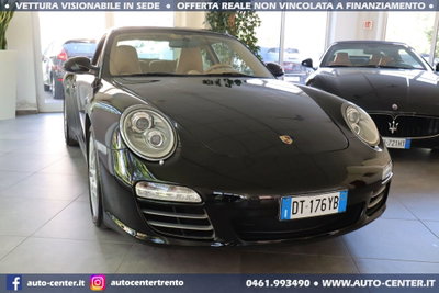 Porsche 911 Coupé Carrera 4S (2)