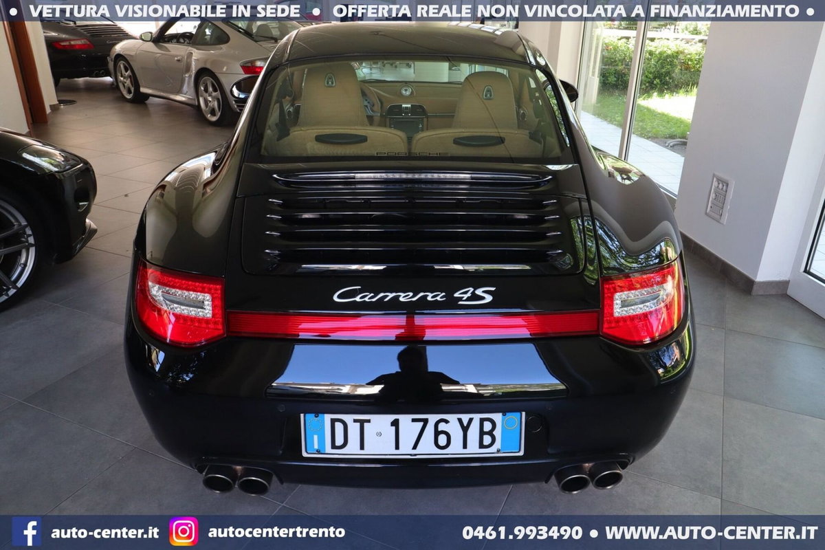 Porsche 911 Coupé Carrera 4S (20)