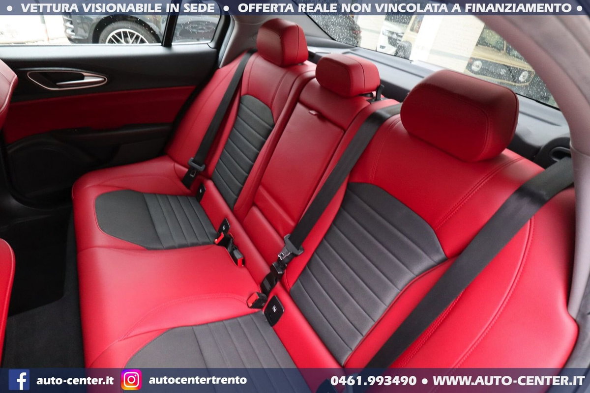 Alfa Romeo Giulia 2.2 Turbodiesel 160 CV AT8 Super (13)