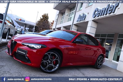 Alfa Romeo Giulia 2.0 Turbo 280 CV AT8 AWD Q4 Estrema (16)