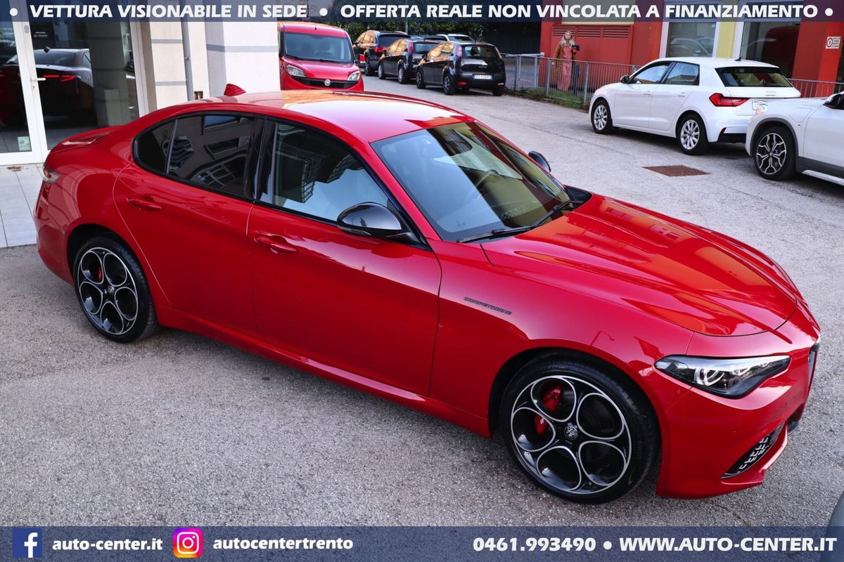 Alfa Romeo Giulia 2.0 Turbo 280 CV AT8 AWD Q4 Estrema (20)