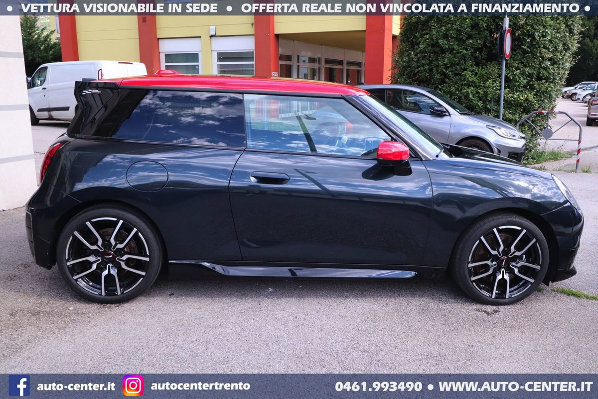 MINI Mini Cooper SE Electric (5)