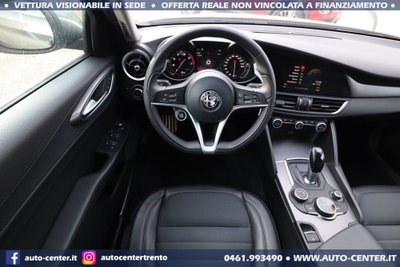 Alfa Romeo Giulia 2.0 Turbo 200 CV AT8 Super (12)