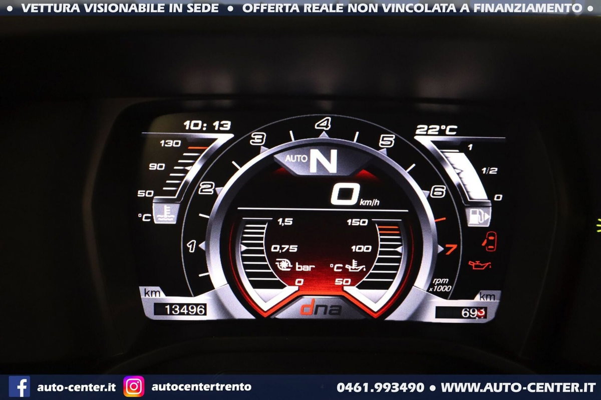 Alfa Romeo 4C Coupé 4C 1750 TBi (13)