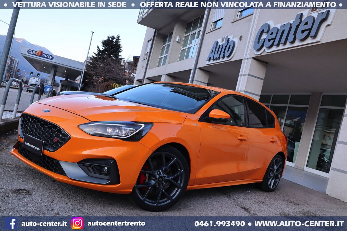 Ford Focus 2.3 ecoboost ST 280cv (17)