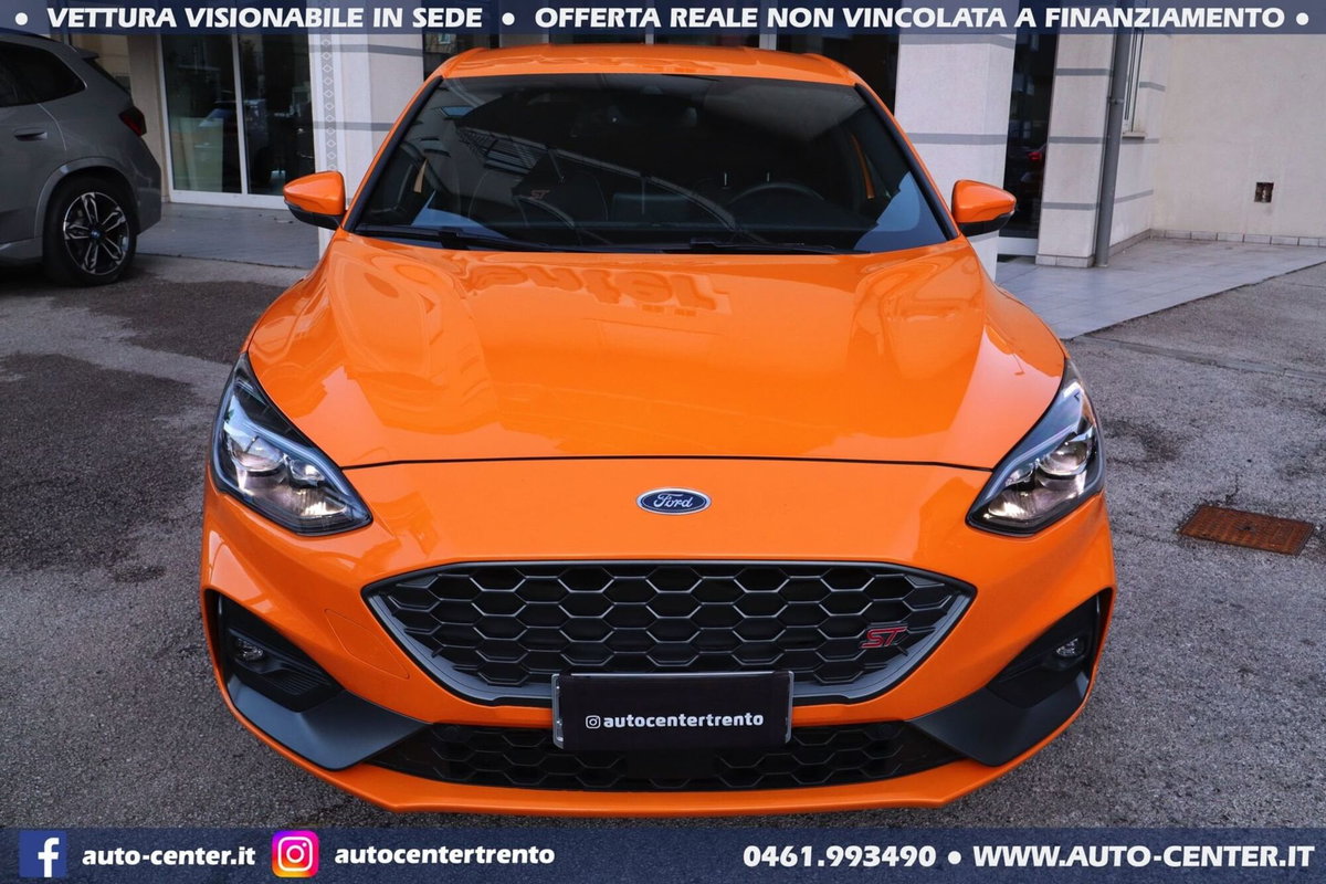 Ford Focus 2.3 ecoboost ST 280cv (20)