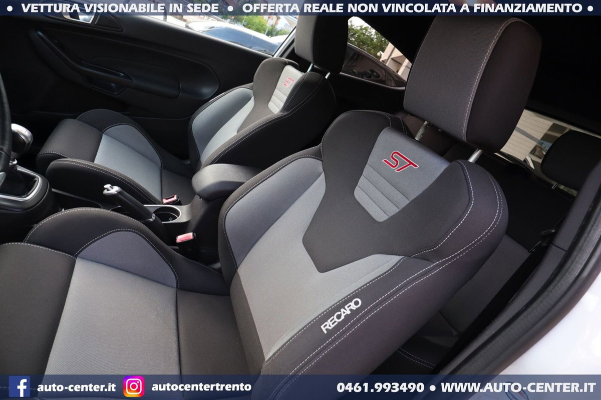 Ford Fiesta 1.6 182CV 3 porte ST (11)