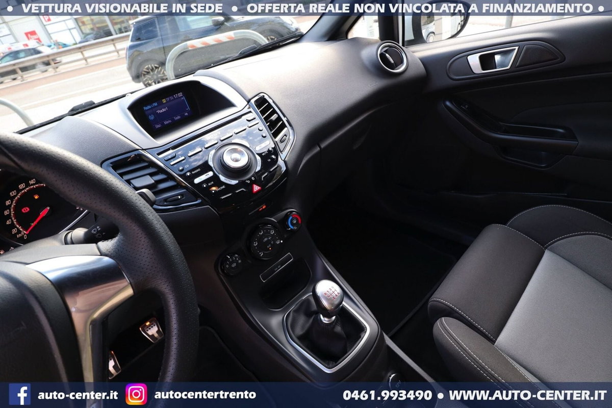 Ford Fiesta 1.6 182CV 3 porte ST (15)
