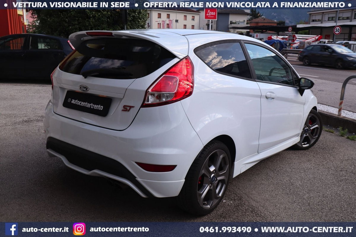 Ford Fiesta 1.6 182CV 3 porte ST (3)