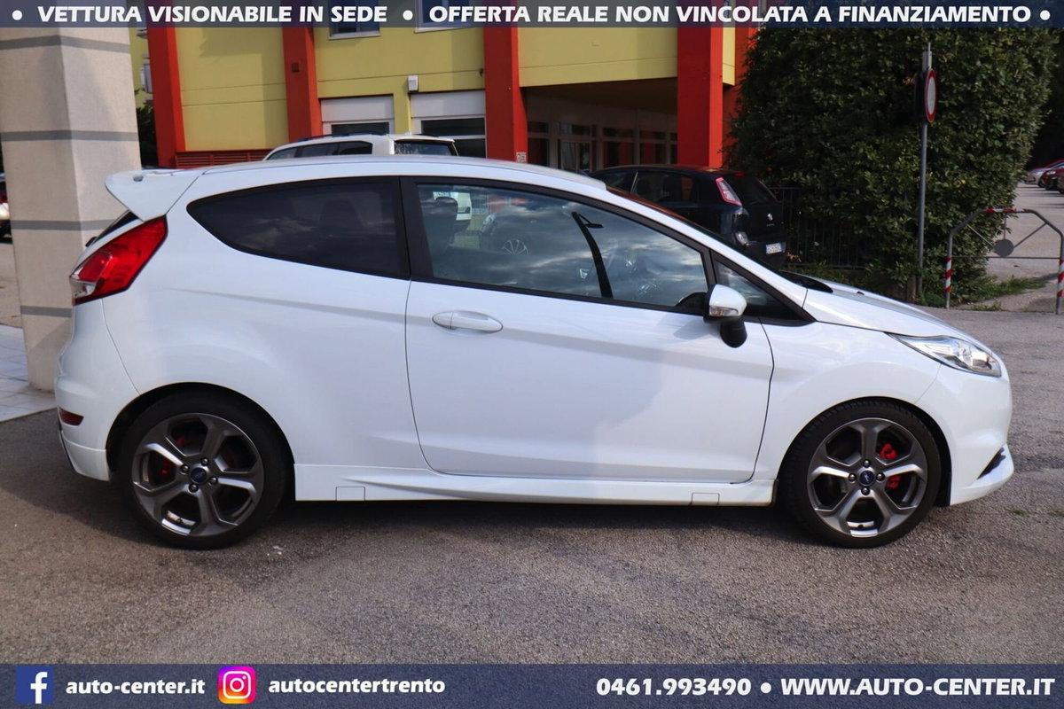 Ford Fiesta 1.6 182CV 3 porte ST (5)