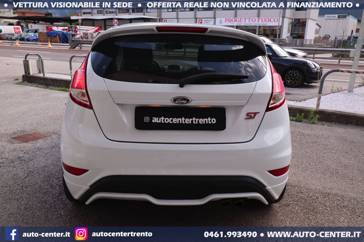 Ford Fiesta 1.6 182CV 3 porte ST (6)