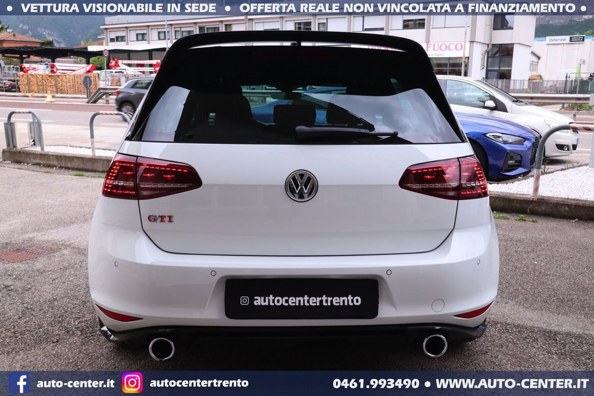 Volkswagen Golf GTI Clubsport 2.0 TSI DSG 5p. BlueMotion Technology (6)