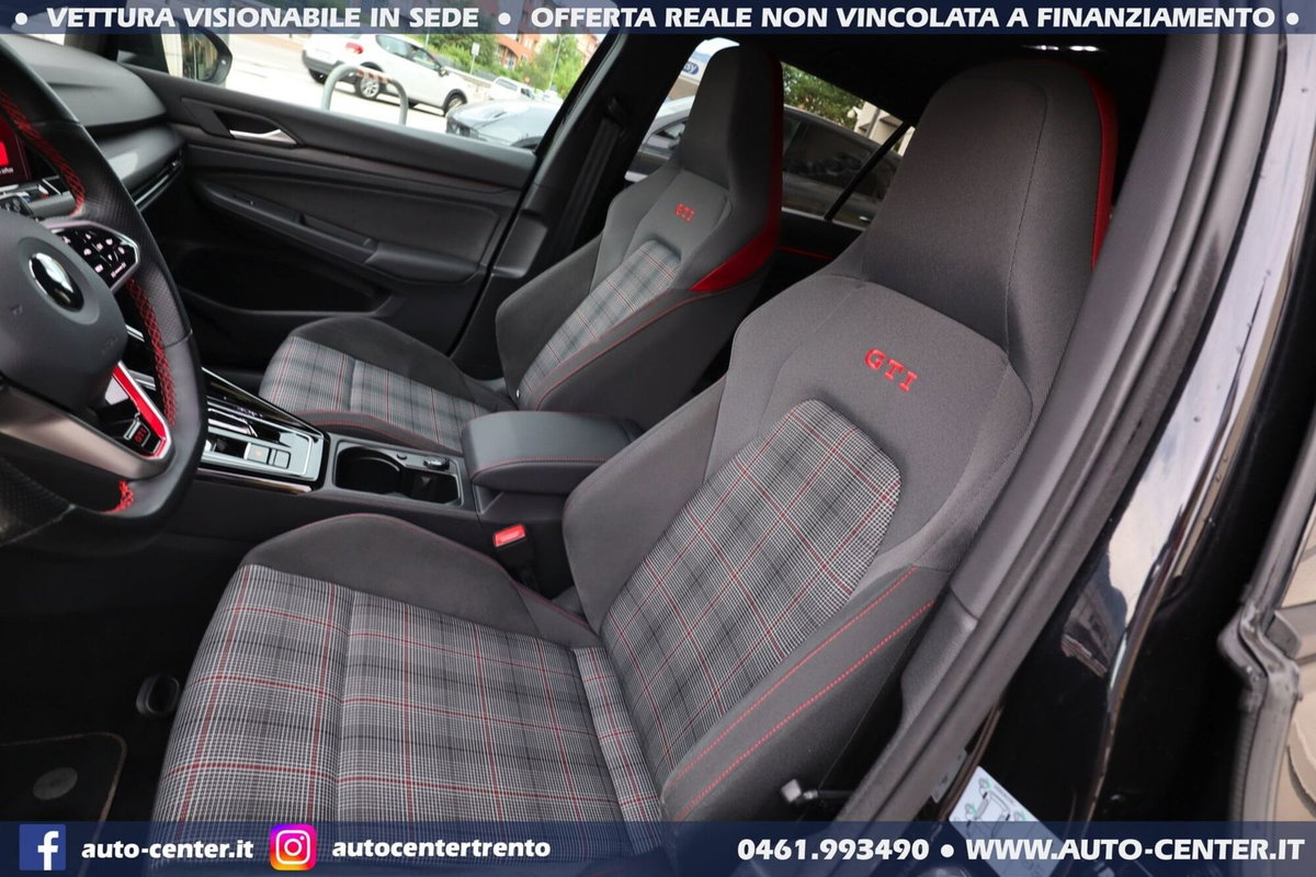 Volkswagen Golf 2.0 TSI GTI DSG (13)