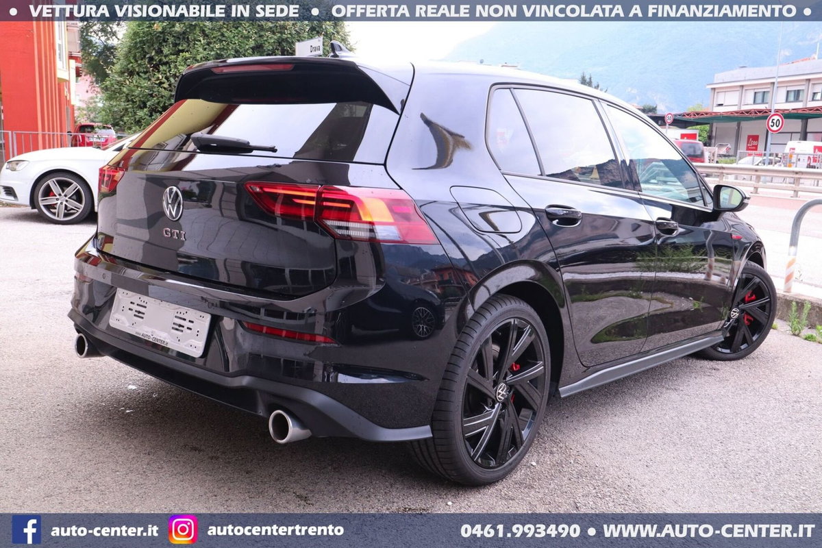 Volkswagen Golf 2.0 TSI GTI DSG (3)