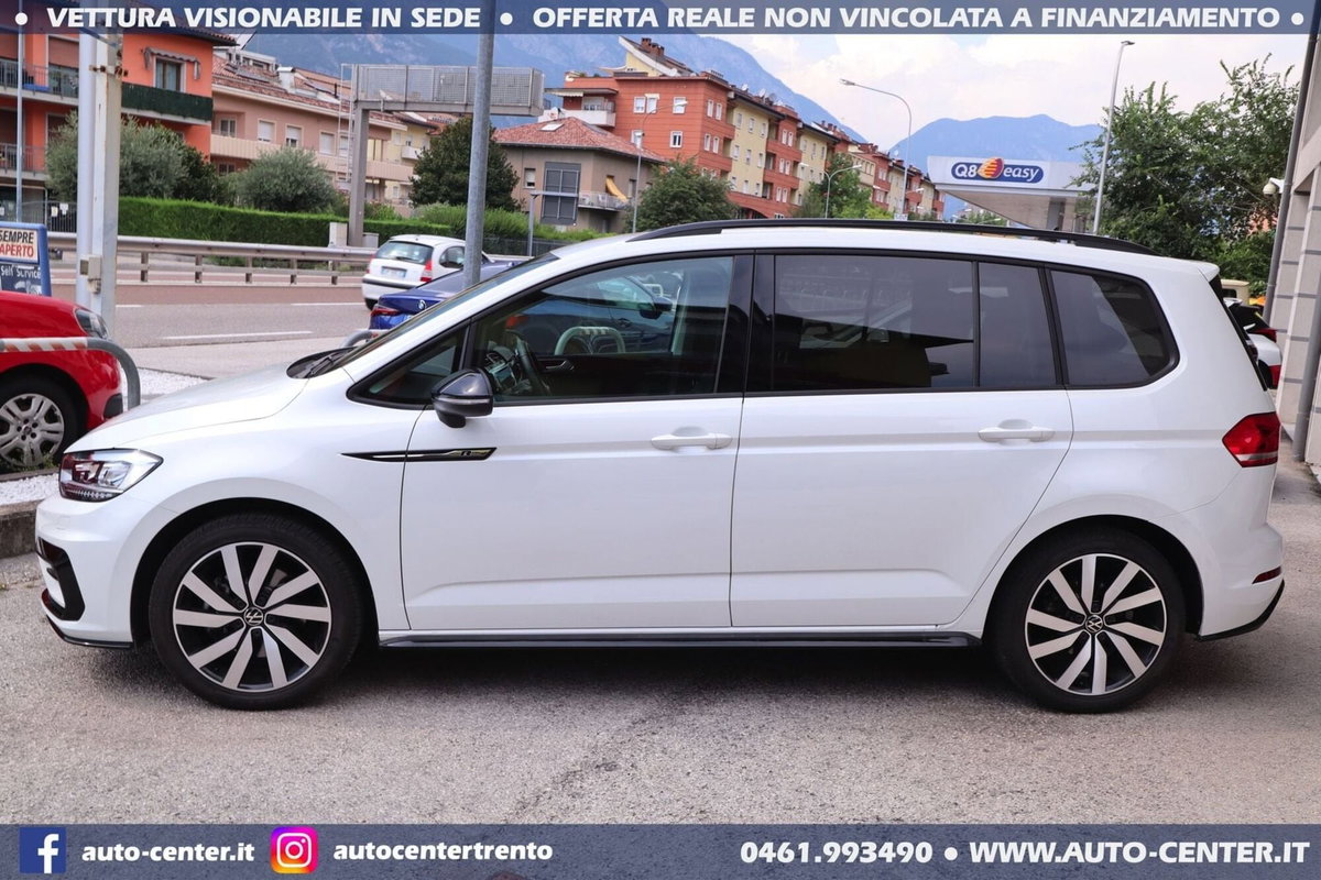 Volkswagen Touran 2.0 tdi Executive dsg (7)