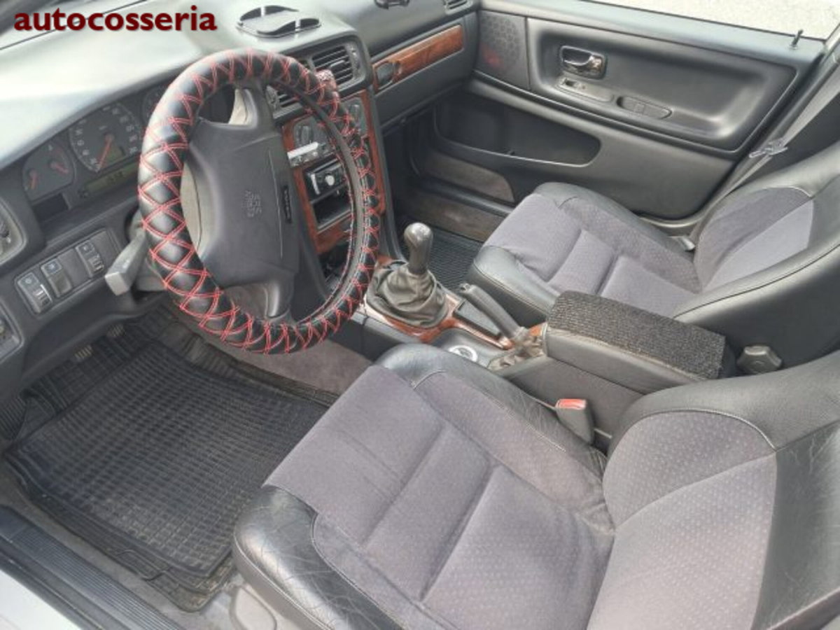 Volvo V70 2.0 T Kinetic (4)