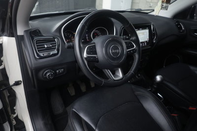 Jeep Compass 1.6 Multijet II 2WD Limited (14)