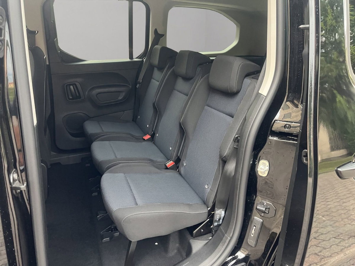 Fiat Qubo 1.5 d La Prima 130cv at8 (13)