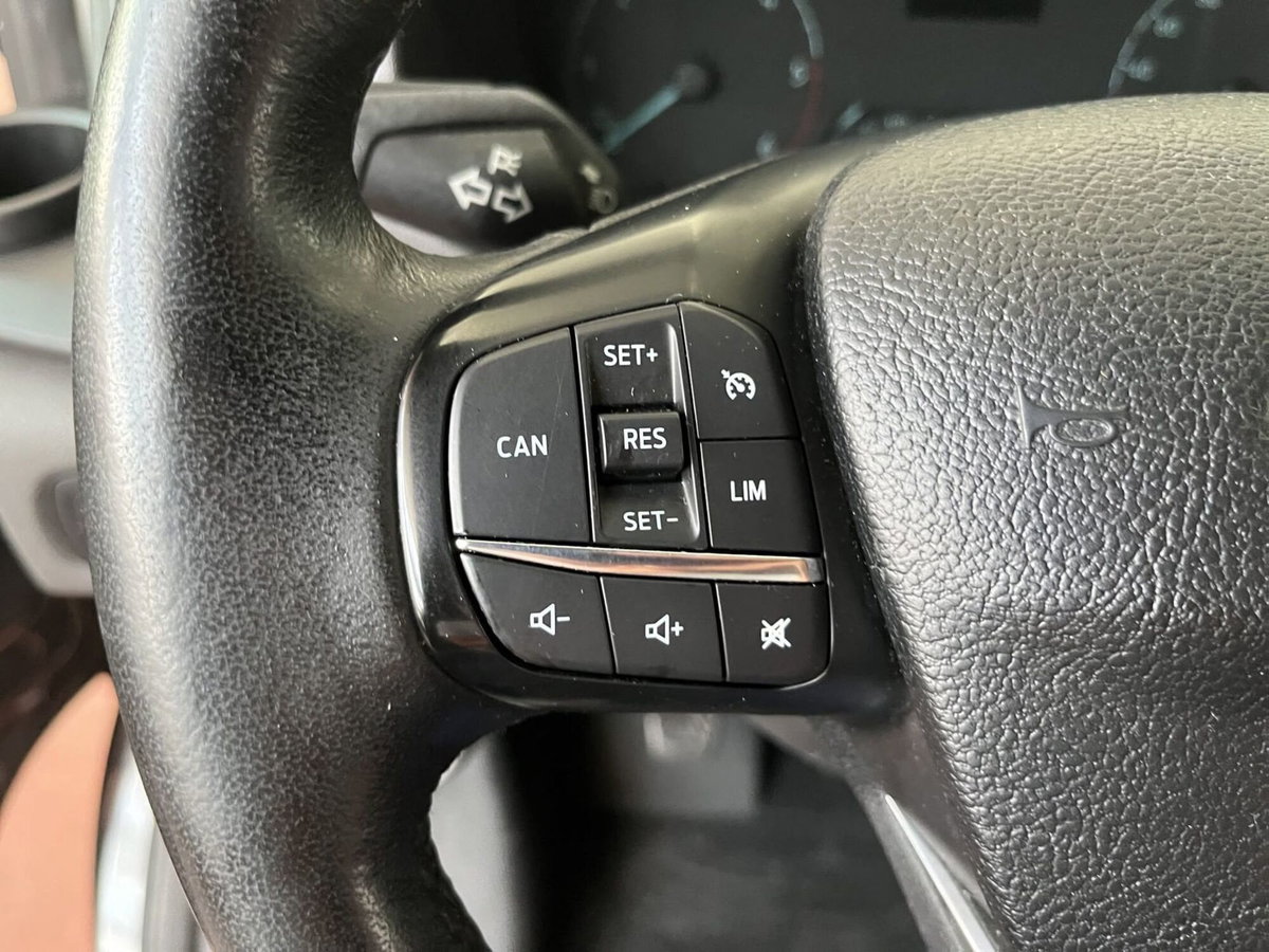 Ford Transit Custom Furgone 280 2.0 TDCi 130 PC Furgone Trend (18)