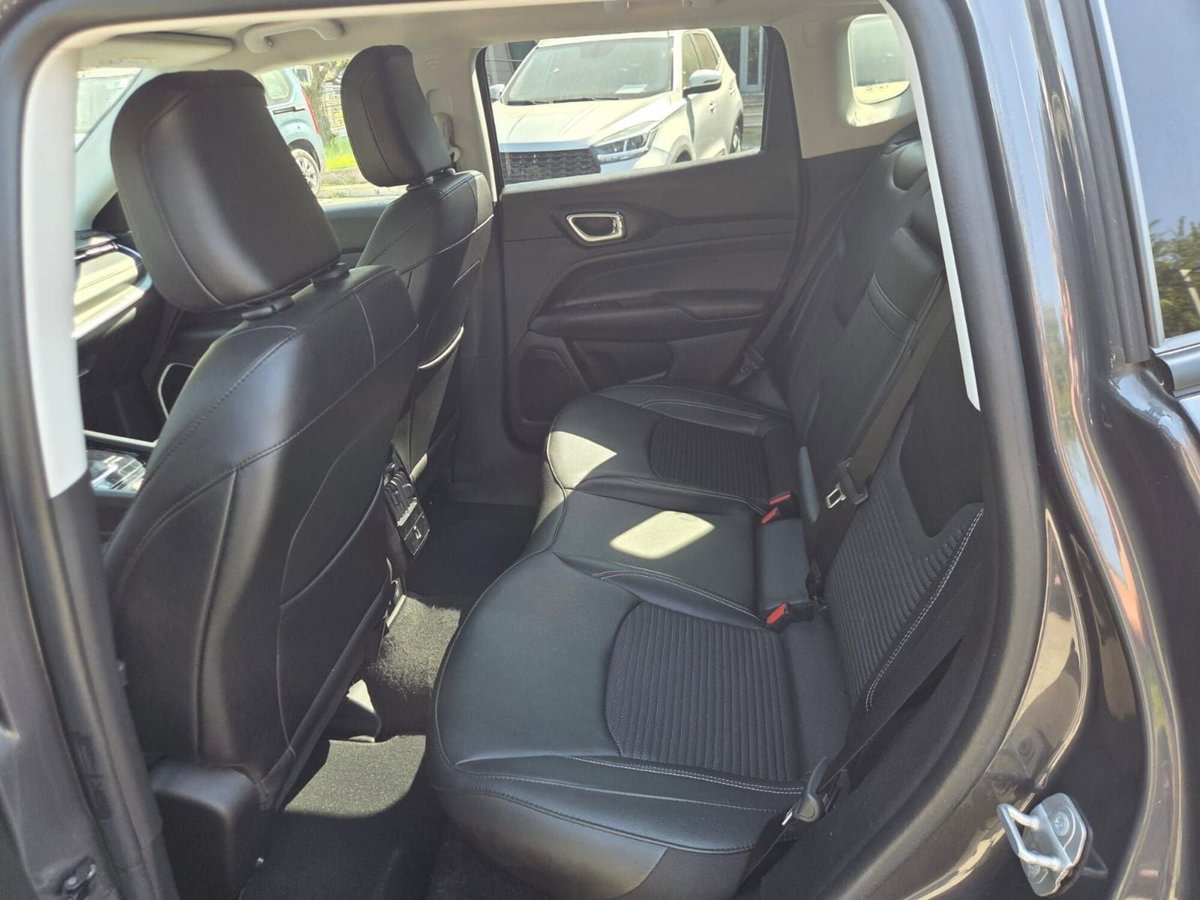 Jeep Compass 1.5 Turbo T4 130CV MHEV 2WD Limited (3)